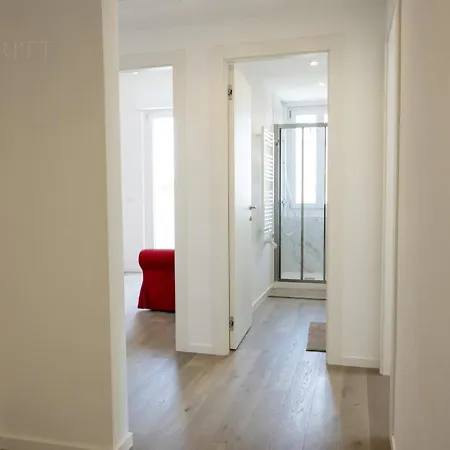 Stefania Apartment *